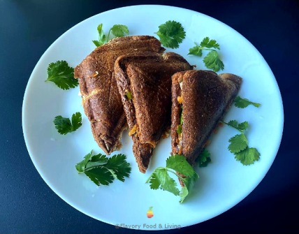 Grated Carrot Pocket Sandwiches
