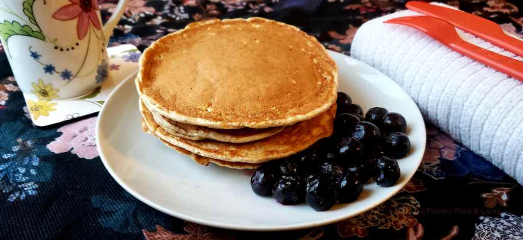 Whole Wheat Fluffy Banana Pancakes