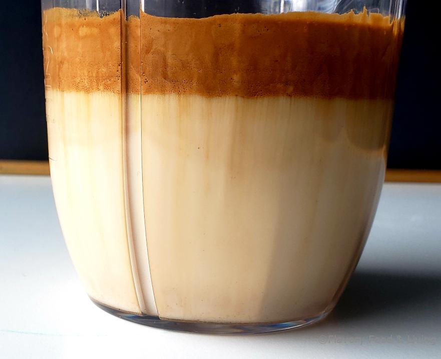 Dalgona Coffee