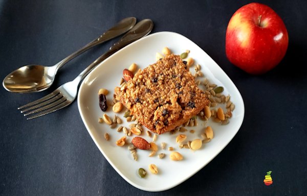 Apple Cinnamon Baked Oatmeal